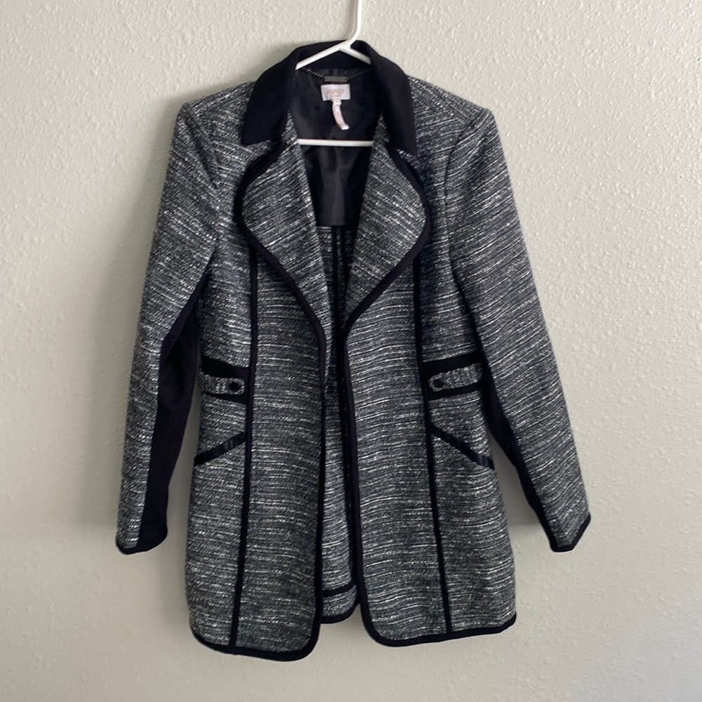 Laundry by shelli segal jacket